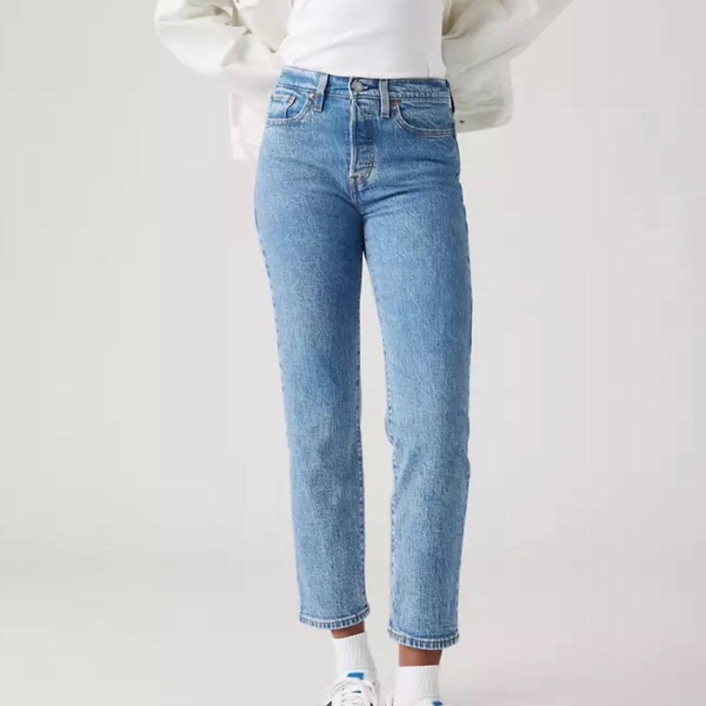 Levi’s Wedgie Straight Jeans